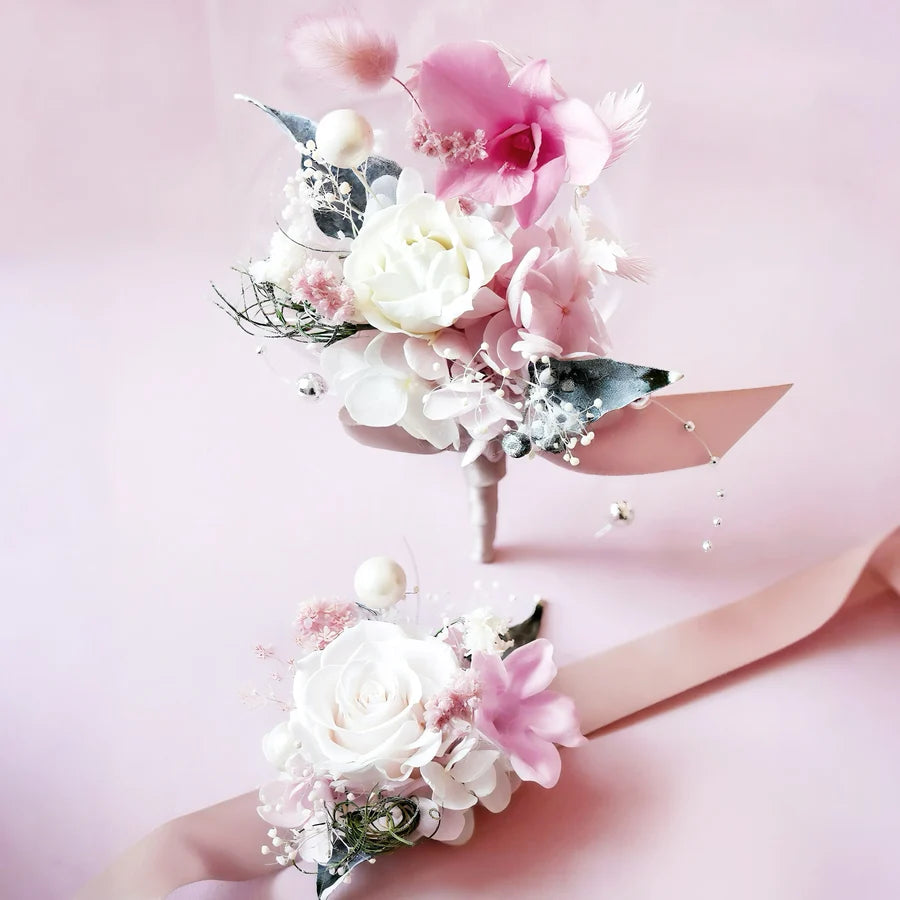 Everlasting-Flower Wedding Boutonniere