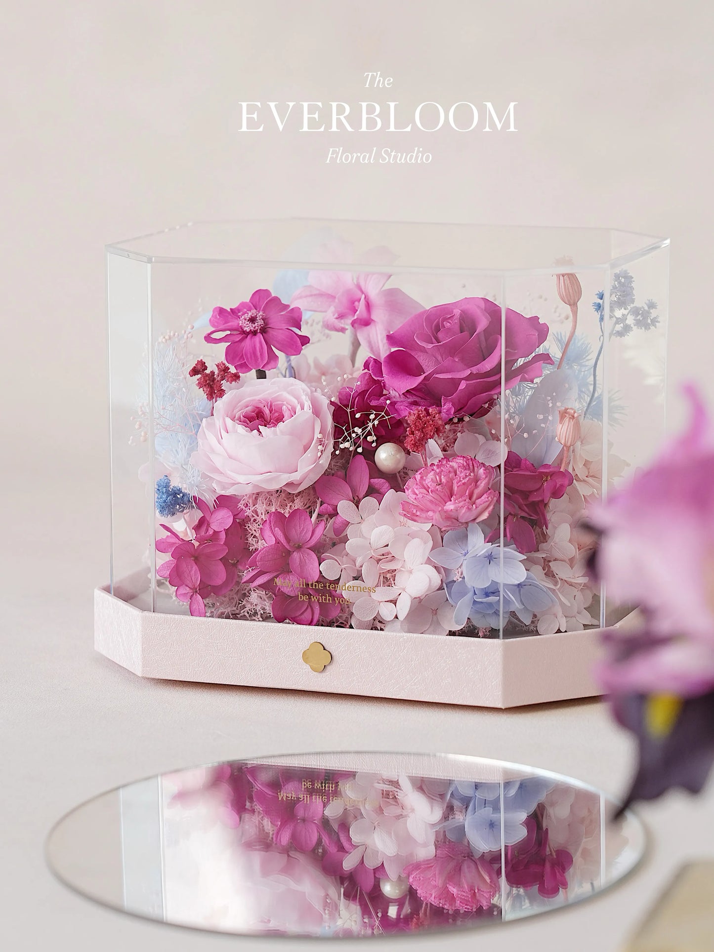 Octagonal Everlasting Flower Acrylic Box-Short